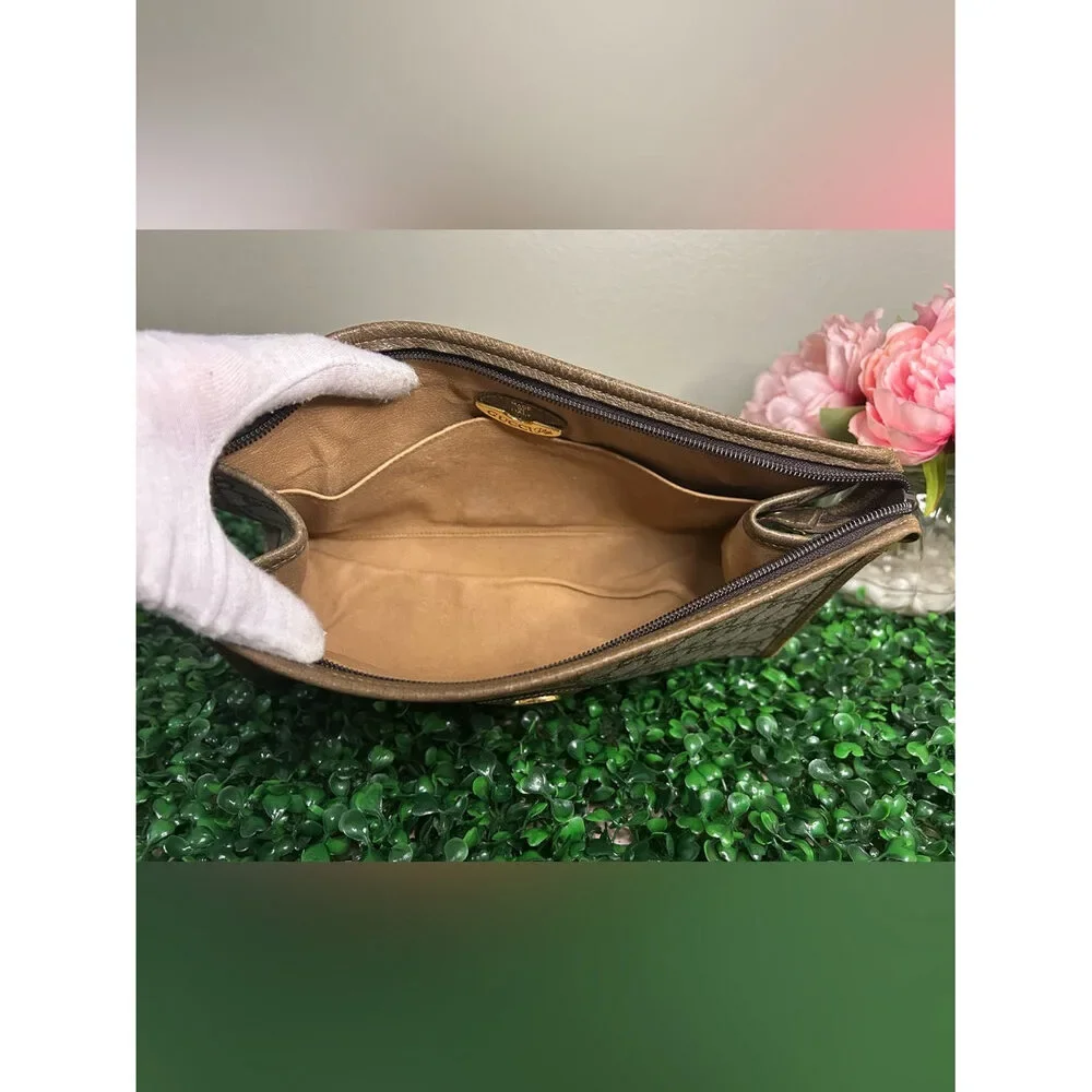 Vintage Collector Gucci Plus GG Portfolio Document Clutch w/Original Guarantee